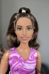 Mattel - Barbie - Made to Move - Waves - Hispanic (Curvy) - Doll